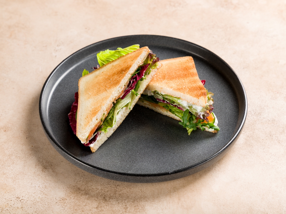 Сэндвич с форелью