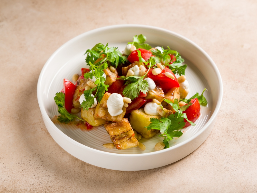 Салат с баклажанами и крем-сыром